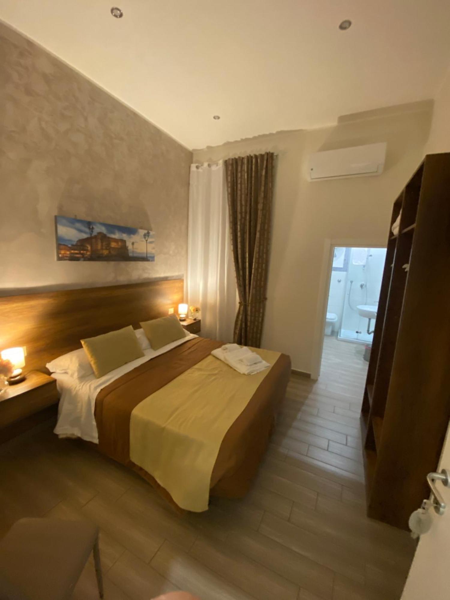 Bed and Breakfast La Dimora Dei Borboni Neapel Exterior foto