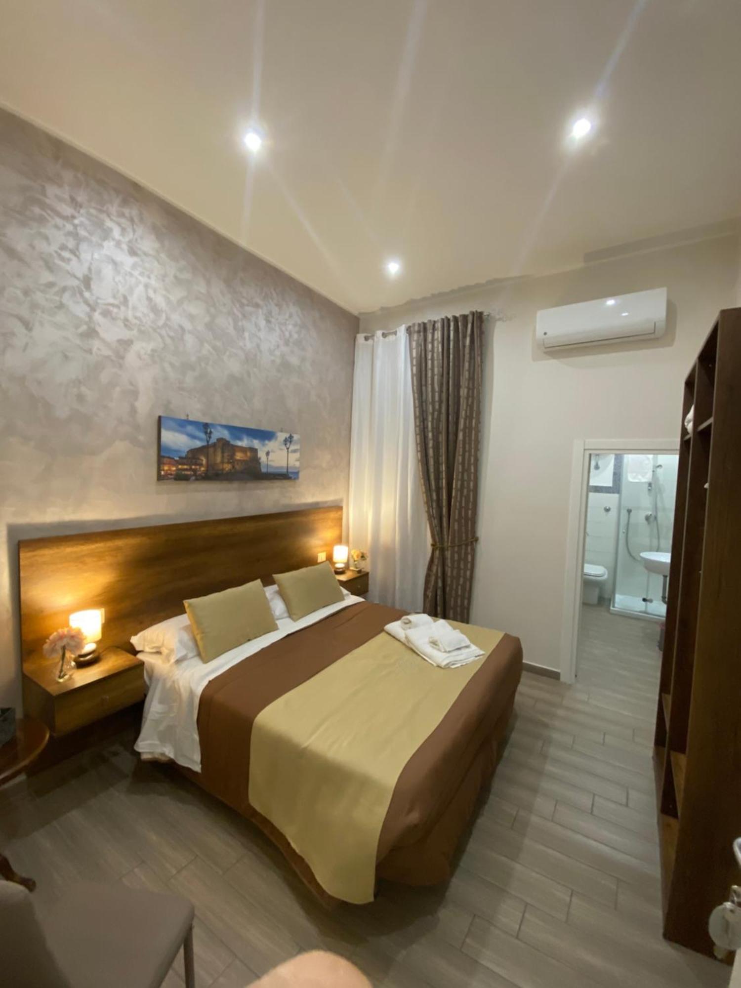 Bed and Breakfast La Dimora Dei Borboni Neapel Exterior foto