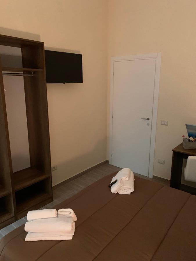 Bed and Breakfast La Dimora Dei Borboni Neapel Exterior foto