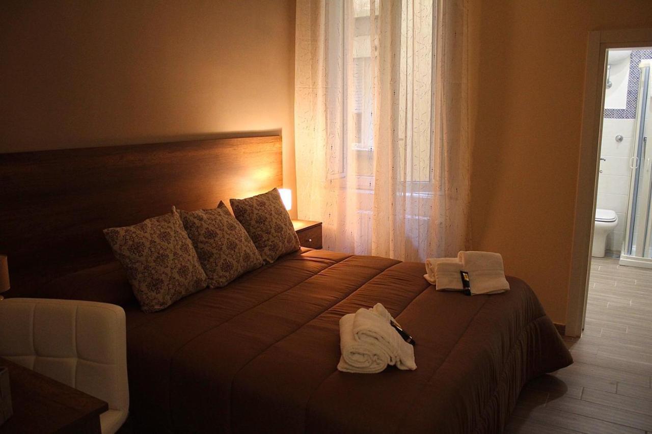 Bed and Breakfast La Dimora Dei Borboni Neapel Exterior foto